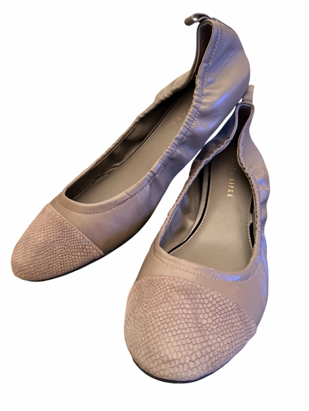 Judith Ripka Alberta Steel Gray Leather Flats Size 11M